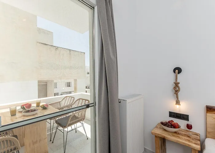 Hotell Paraga Naxos City