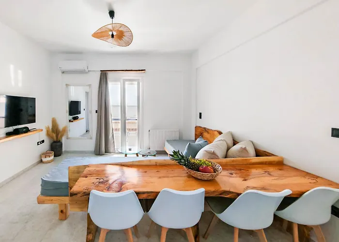 Paraga Hotel Naxos City